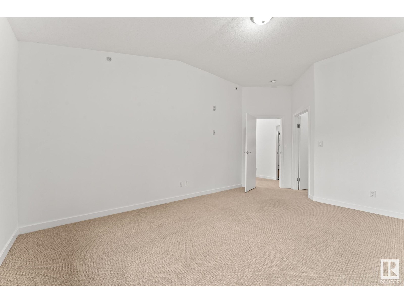 Photo 31 of 426 4312 139 Av Nw, Edmonton AB