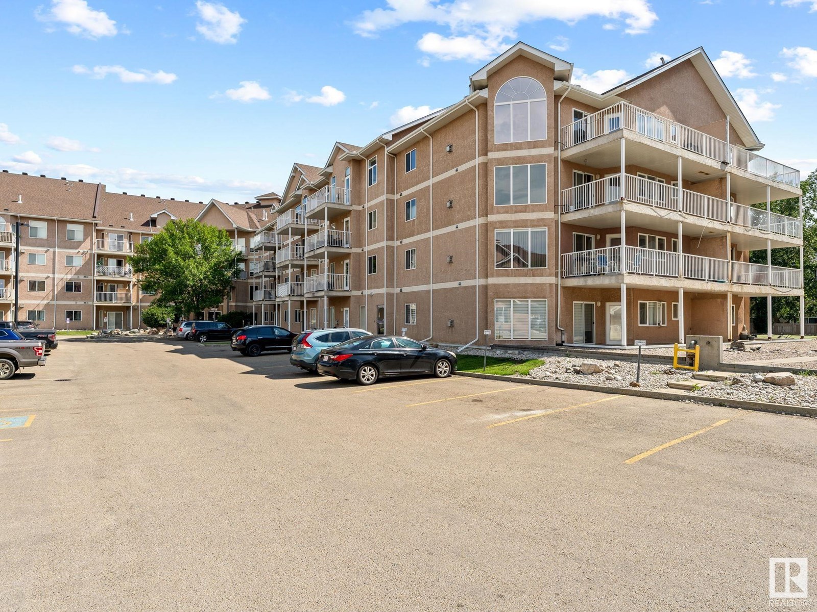 Photo 34 of 426 4312 139 Av Nw, Edmonton AB