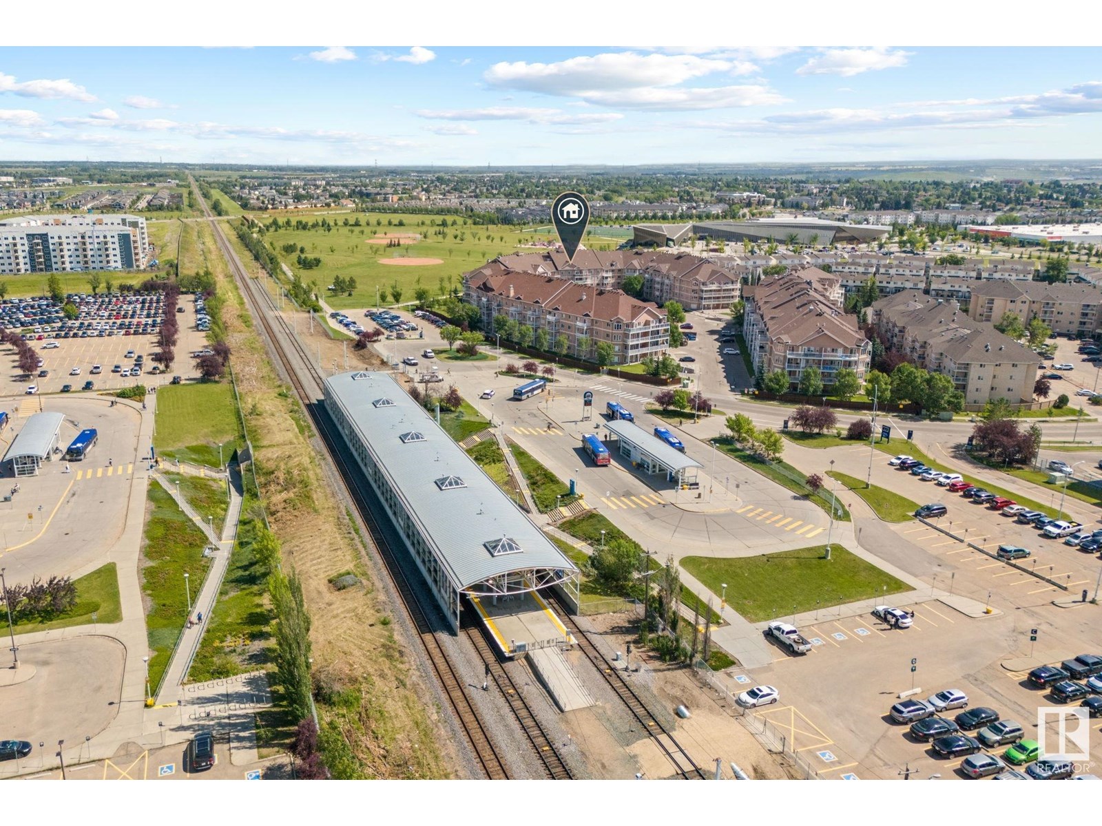 Photo 13 of 426 4312 139 Av Nw, Edmonton AB