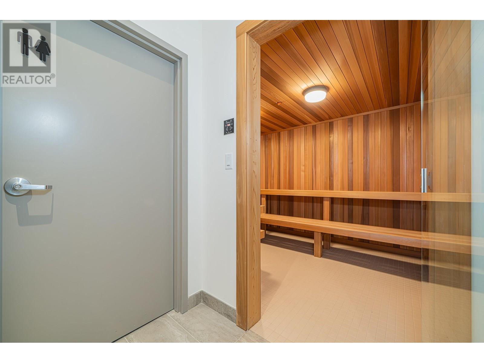Photo 5 of 901 6468 Willingdon Avenue, Burnaby BC