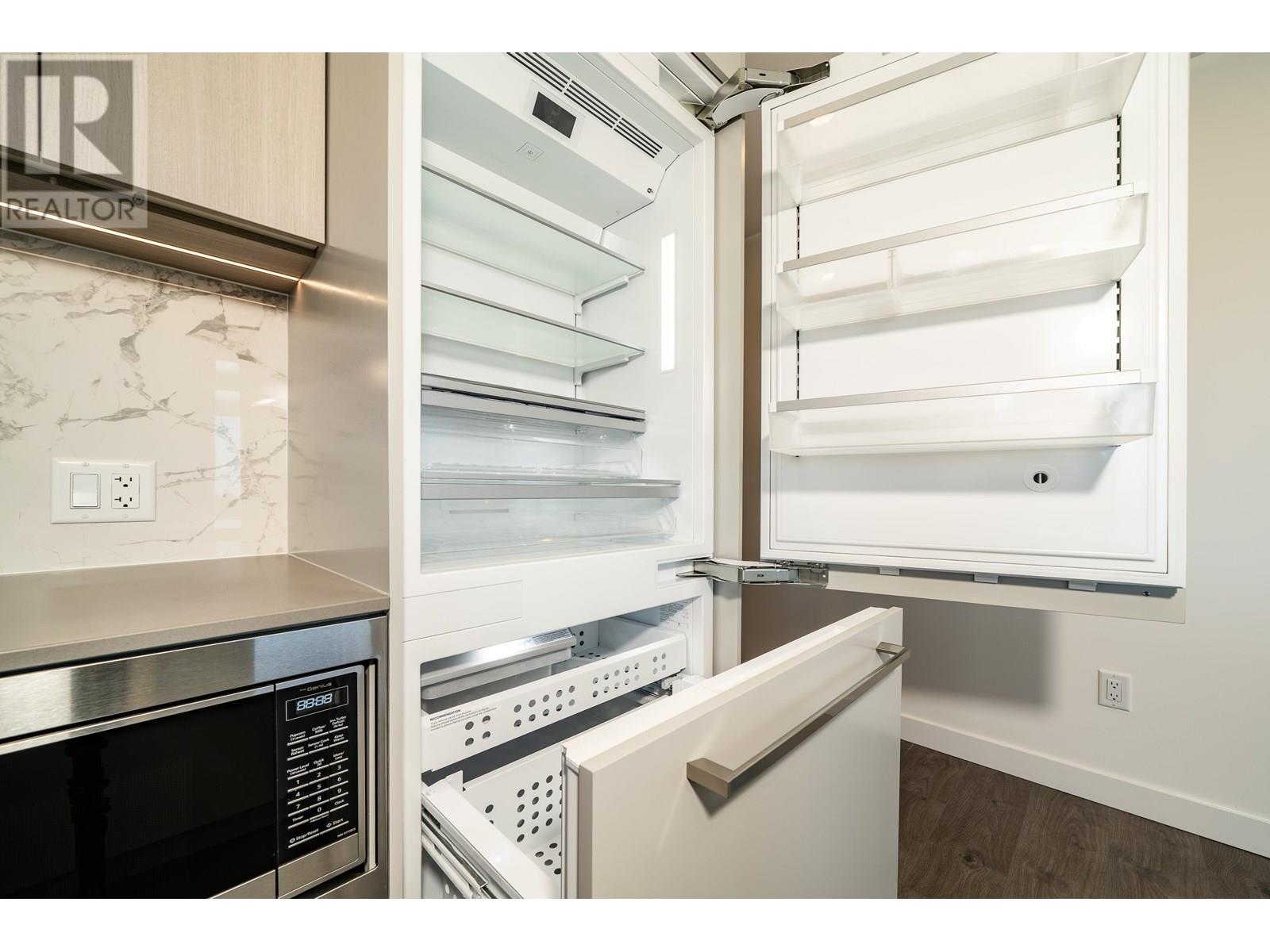 Photo 14 of 901 6468 Willingdon Avenue, Burnaby BC