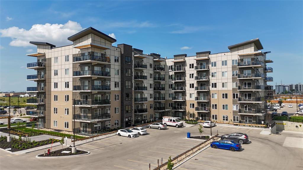 Photo 10 of 318 635 Ballantrae Drive, Winnipeg MB