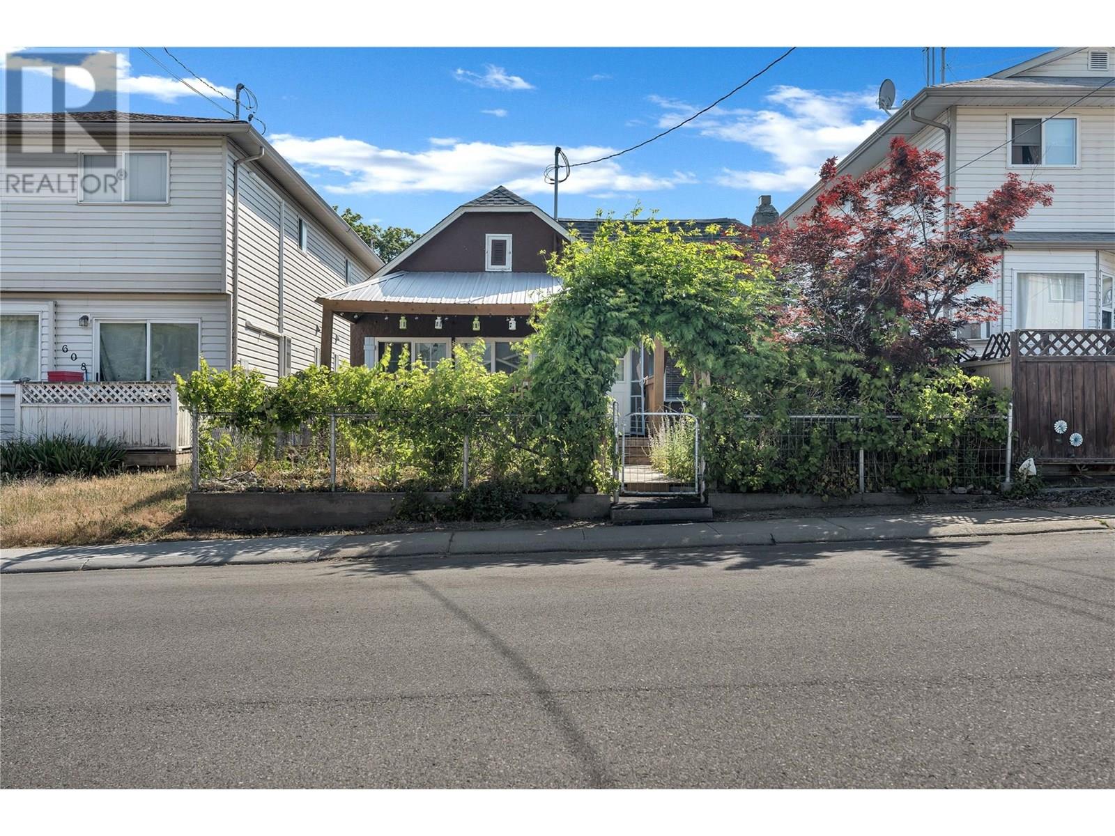 616 Burns Street, Penticton