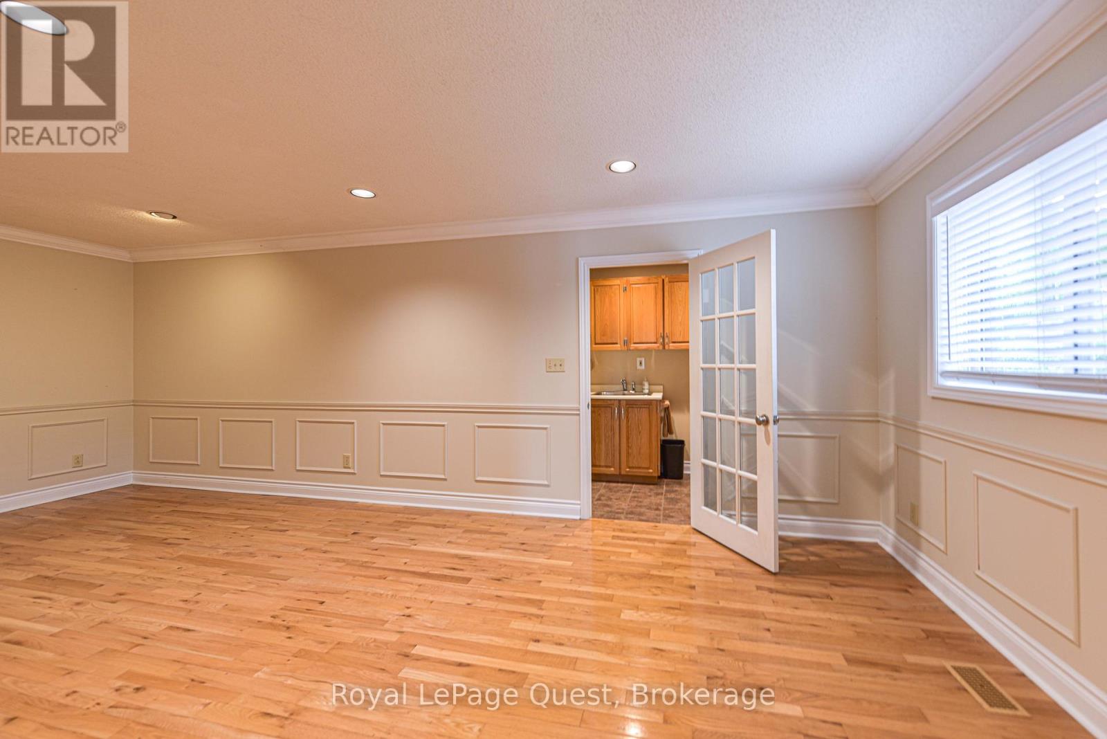 Photo 29 of 27 Heyden Avenue, Orillia ON