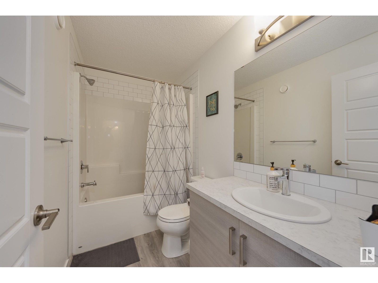Photo 26 of 4613 Alwood Wy Sw, Edmonton AB