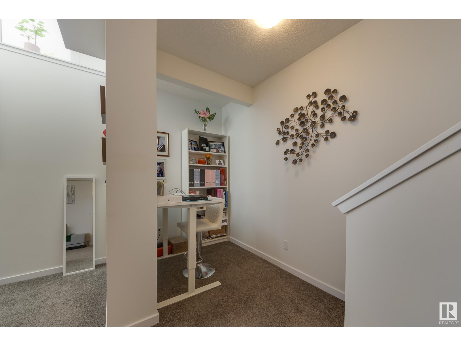 Photo 20 of 4613 Alwood Wy Sw, Edmonton AB