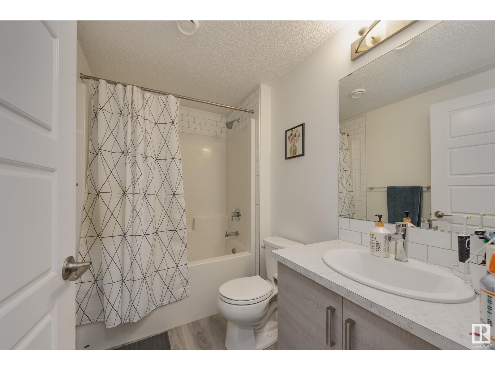 Photo 33 of 4613 Alwood Wy Sw, Edmonton AB