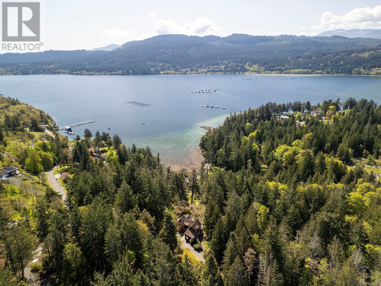 Photo 12 of 2399 Garry Oak Dr, Nanoose Bay BC