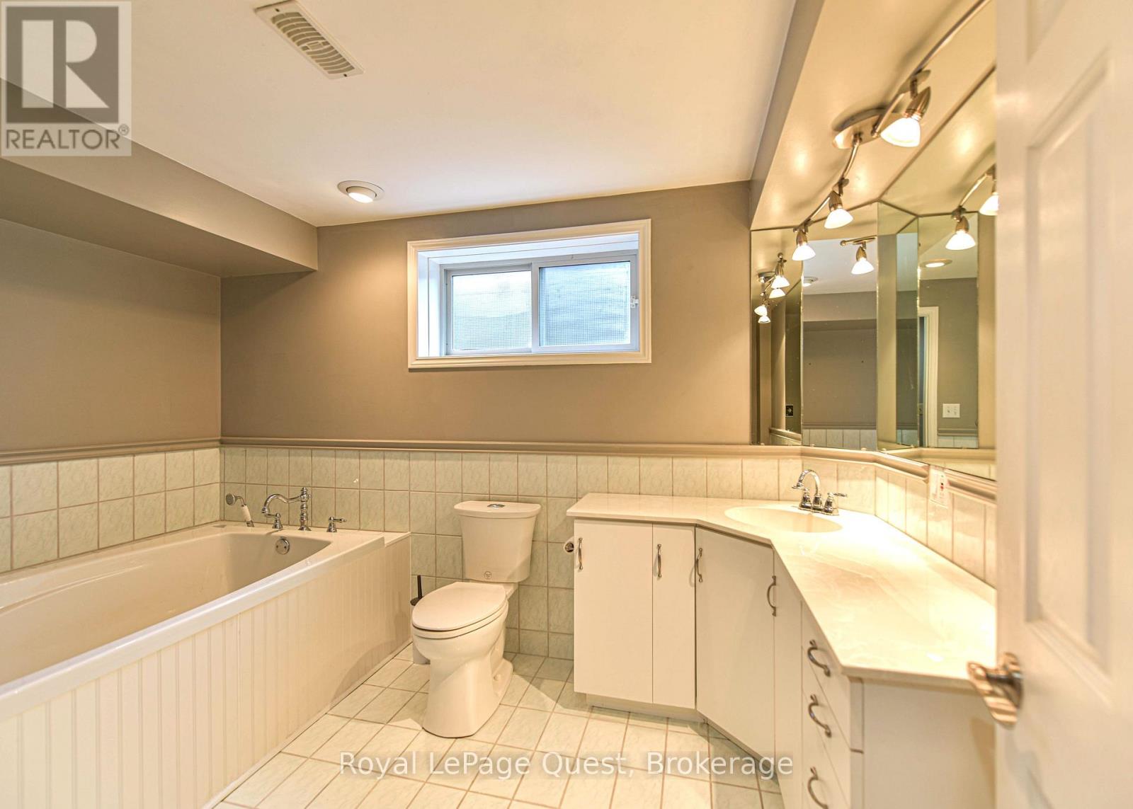 Photo 44 of 27 Heyden Avenue, Orillia ON