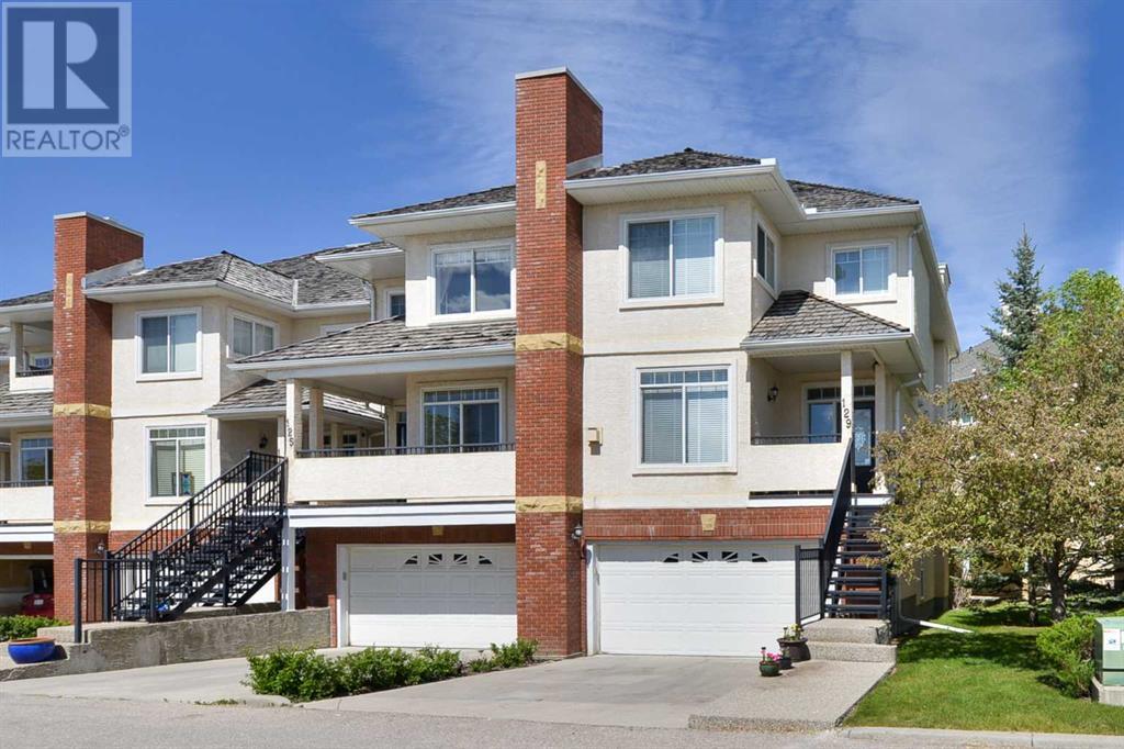 Single Family House for Sale in  Sierra Morena Landing SW Signal Hill Calgary 