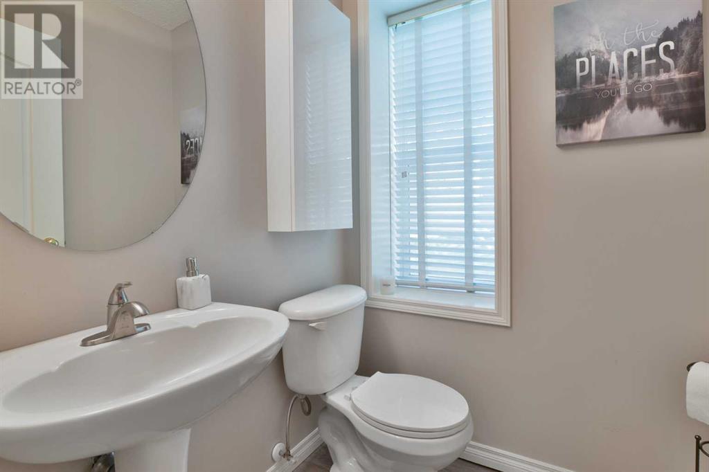 Single Family House for Sale in  Sierra Morena Landing SW Signal Hill Calgary 