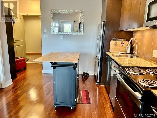 Photo 11 of 219 1395 Bear Mountain Pkwy, Langford BC