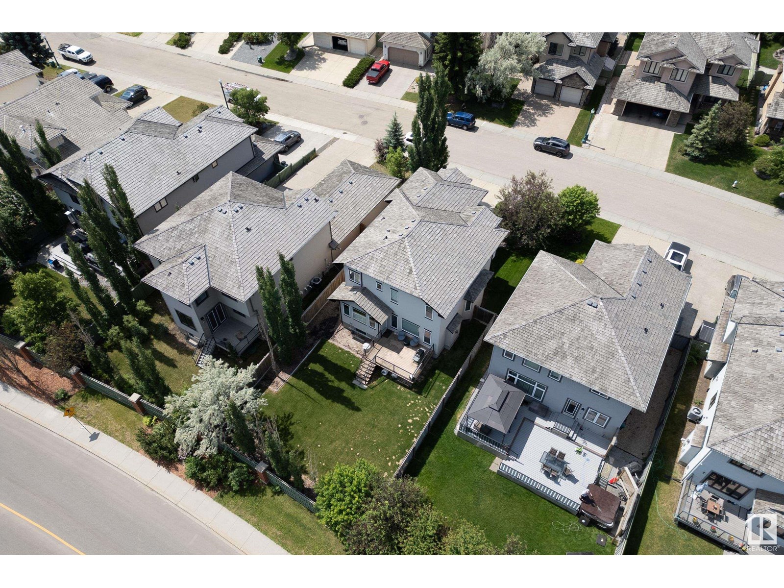 Photo 33 of 125 Weber Cl Nw, Edmonton AB
