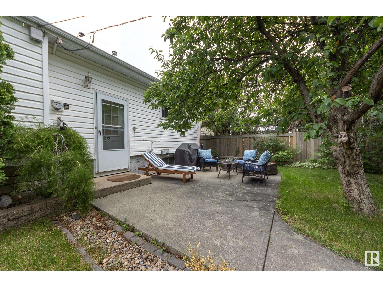Photo 34 of 12920 93 St Nw, Edmonton AB
