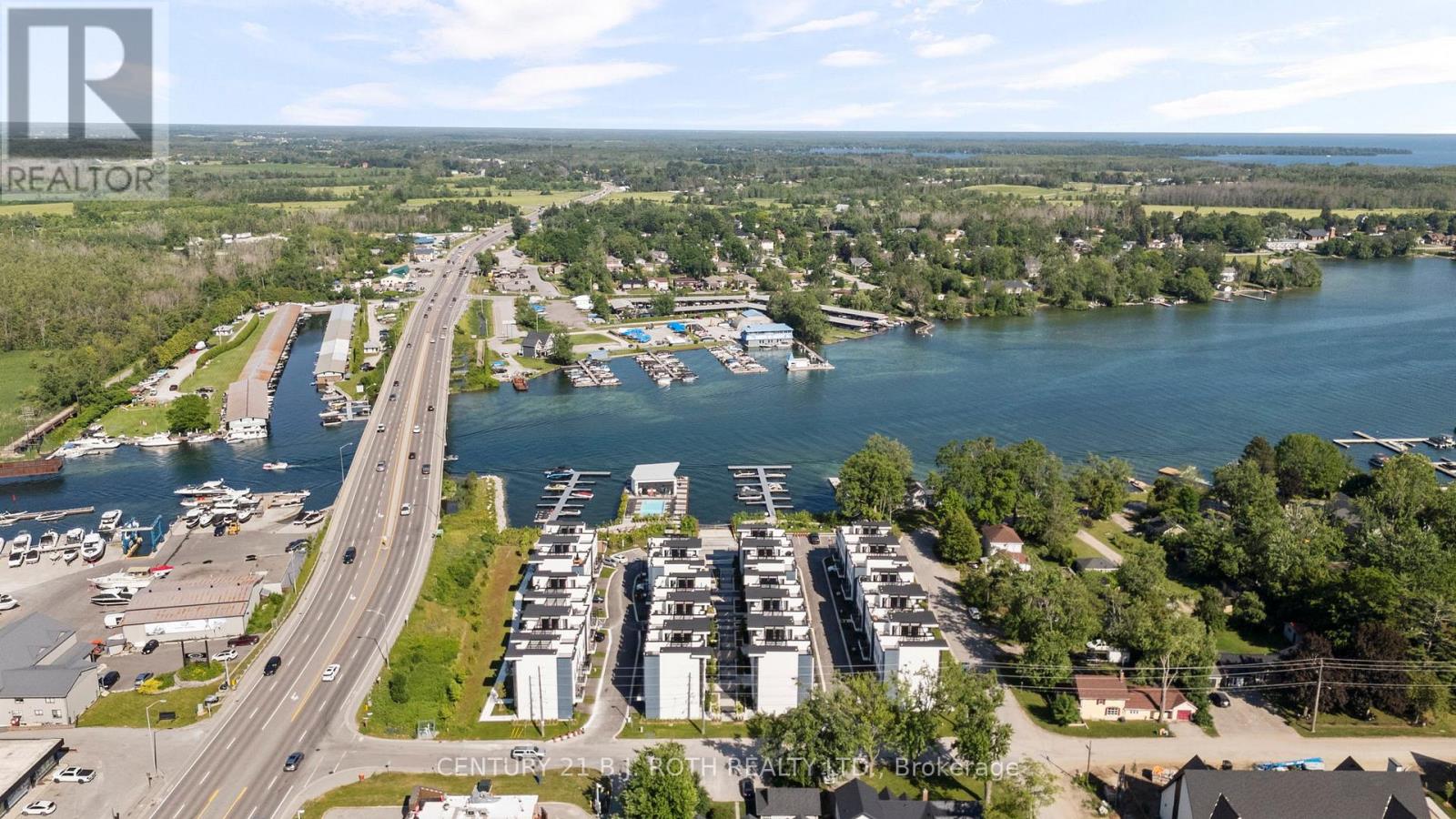 Photo 7 of 3 Mariners Pier Way, Orillia ON