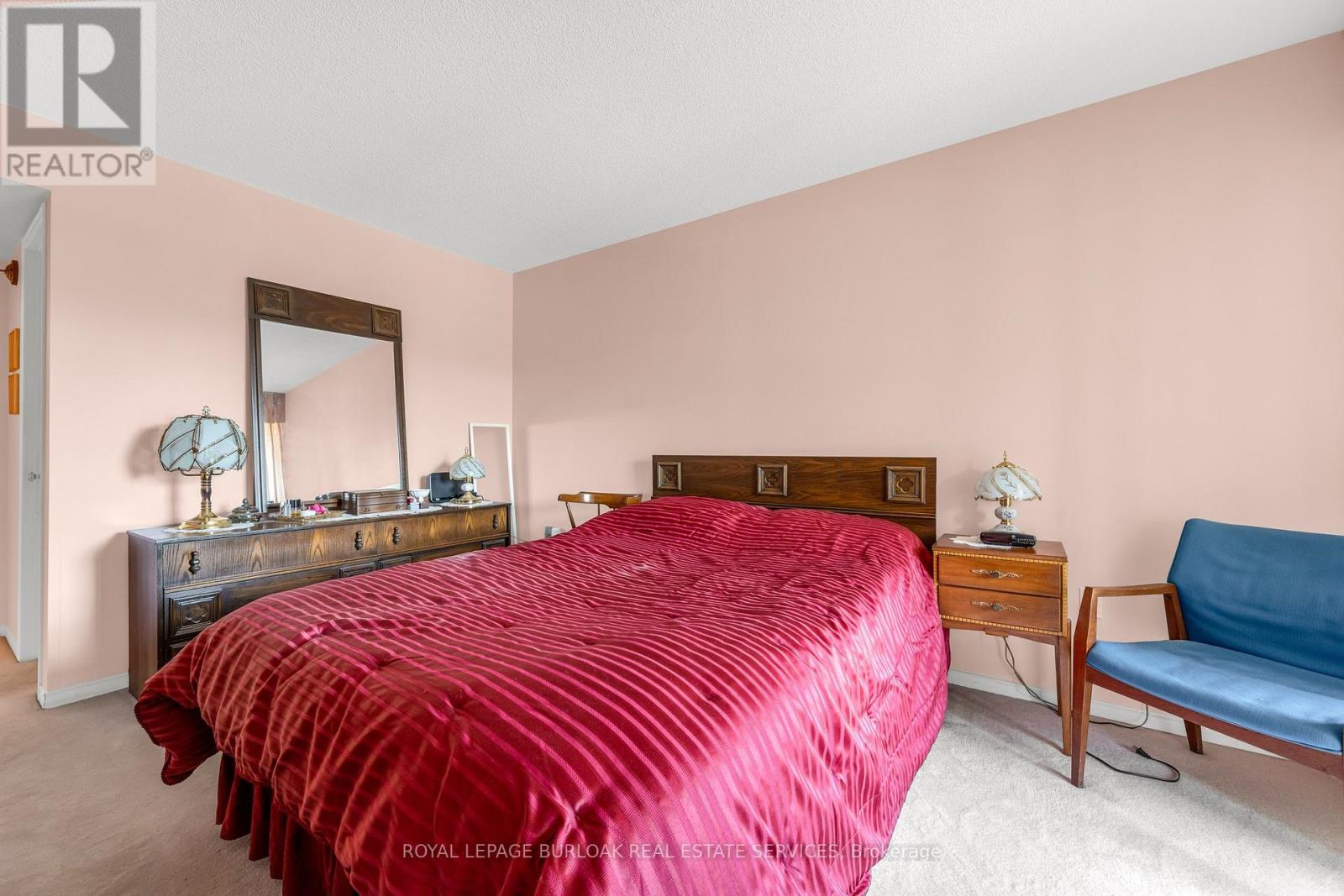 Photo 20 of 207 5070 Pinedale Avenue, Burlington ON