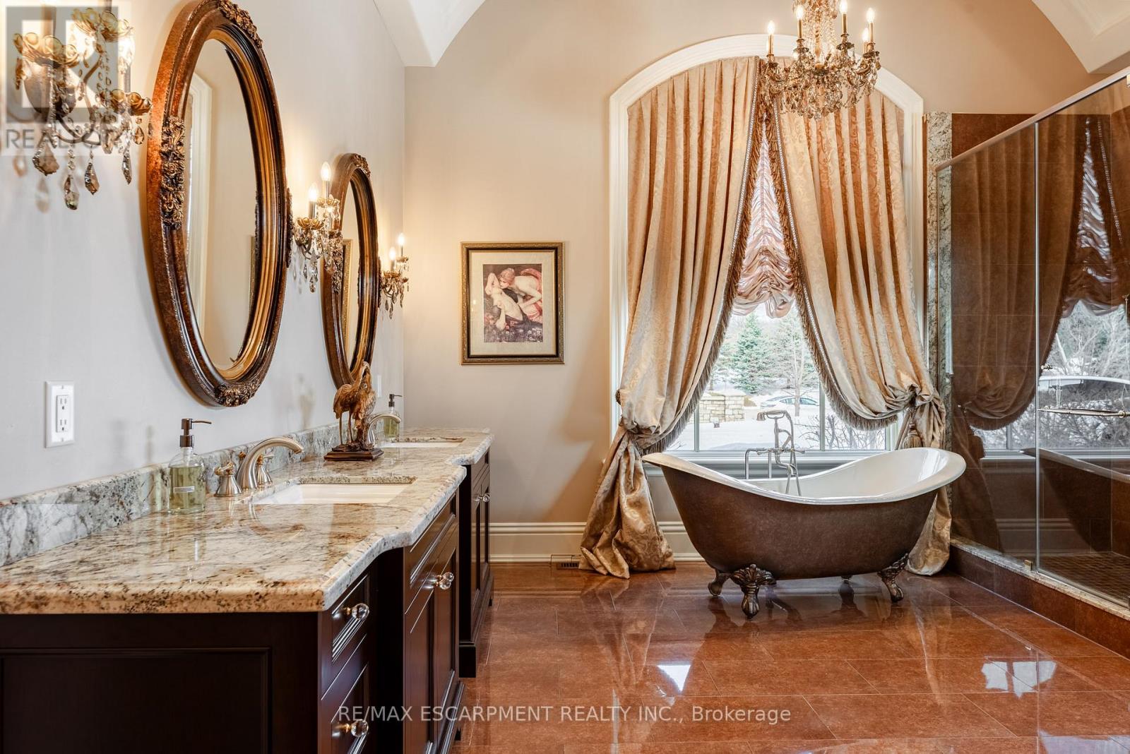 Photo 16 of 2594 Bluffs Way, Burlington ON