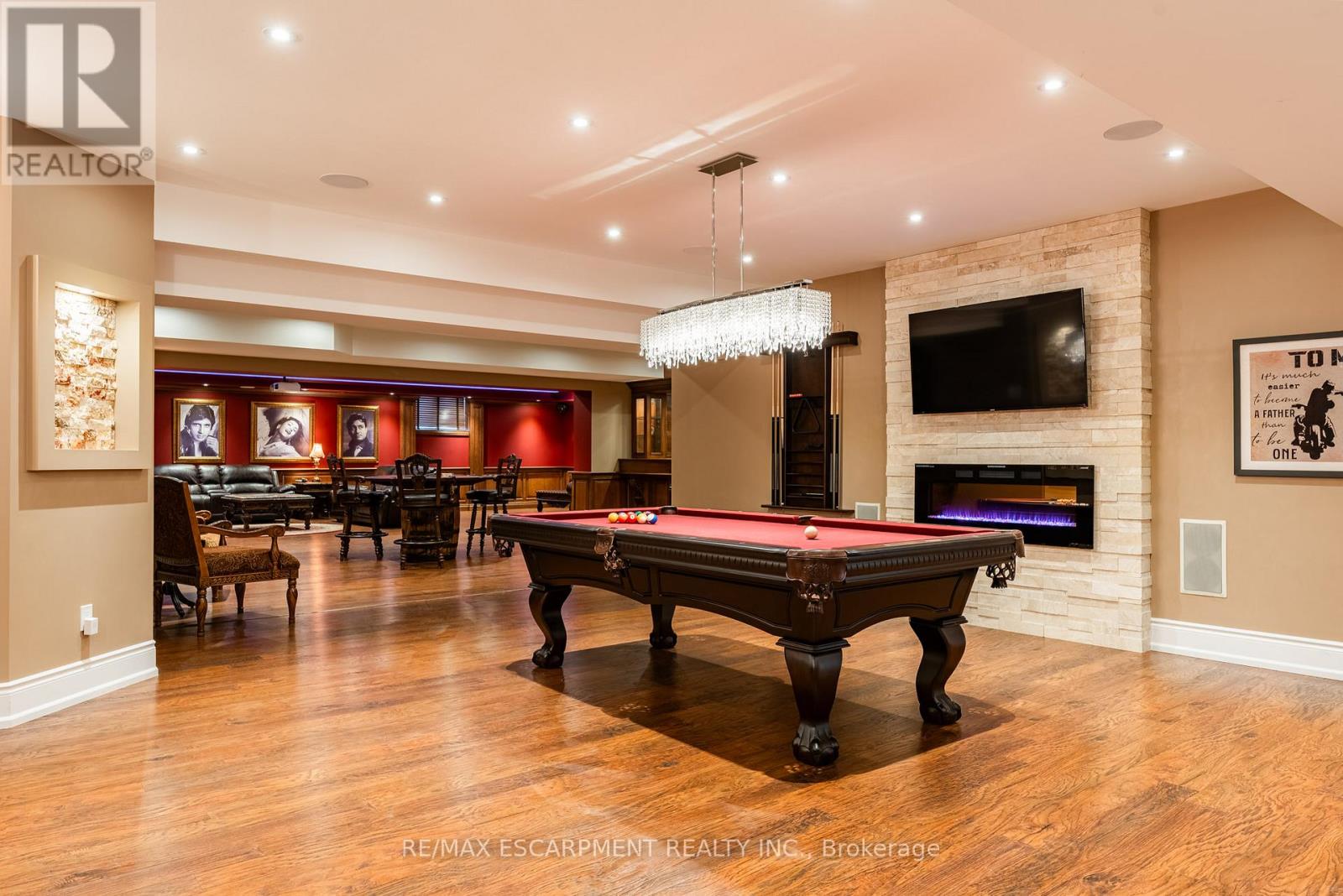Photo 29 of 2594 Bluffs Way, Burlington ON