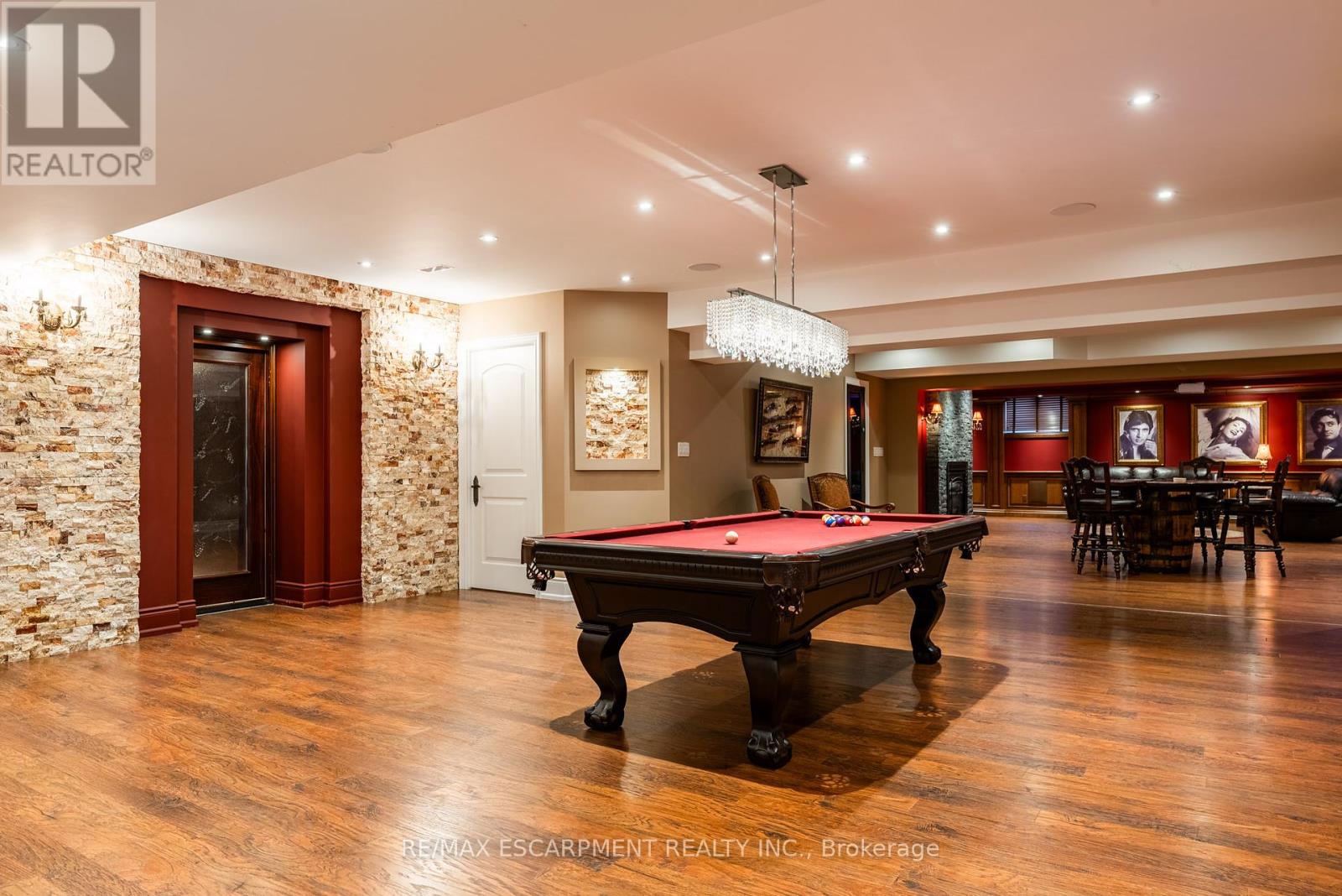 Photo 30 of 2594 Bluffs Way, Burlington ON