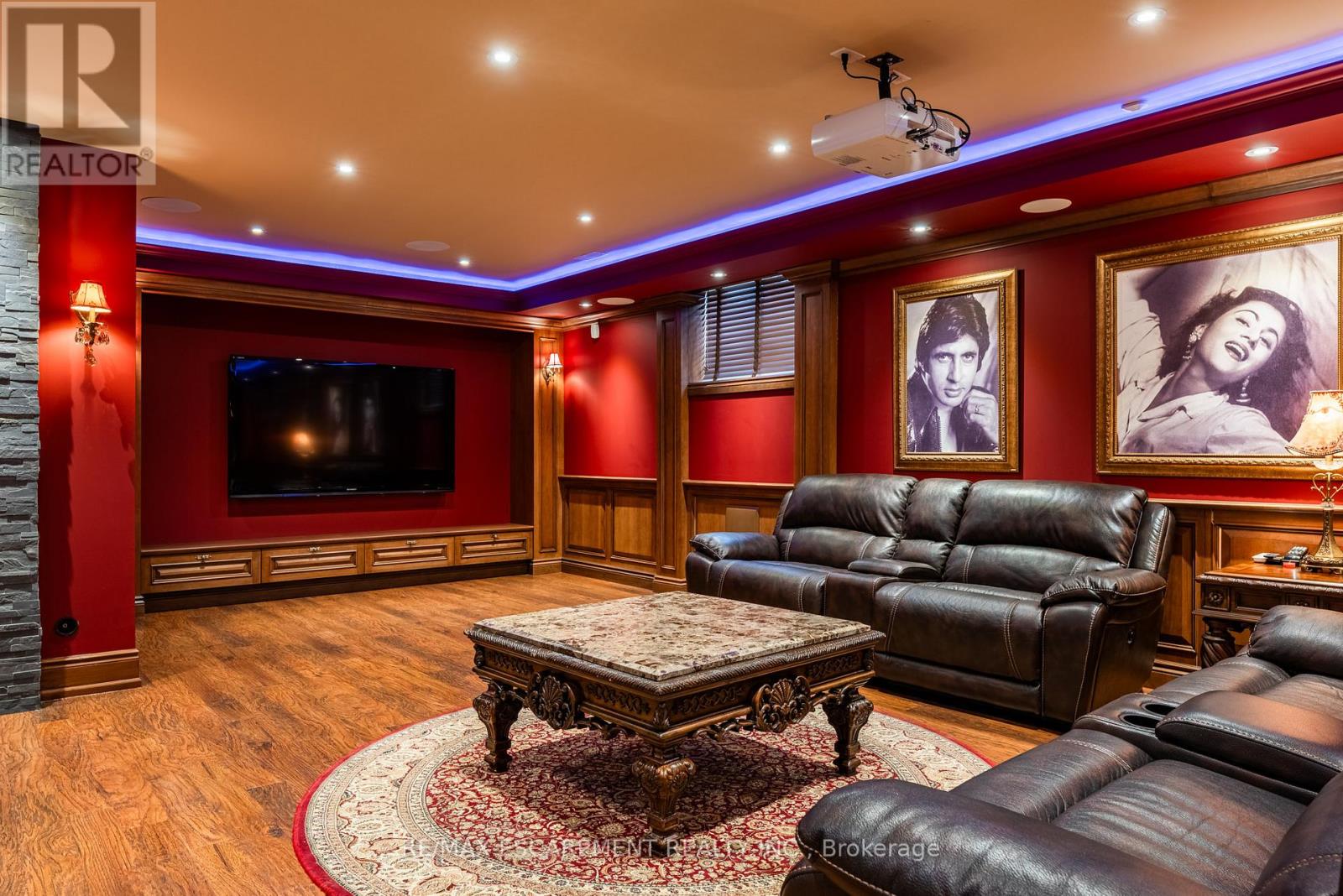 Photo 36 of 2594 Bluffs Way, Burlington ON
