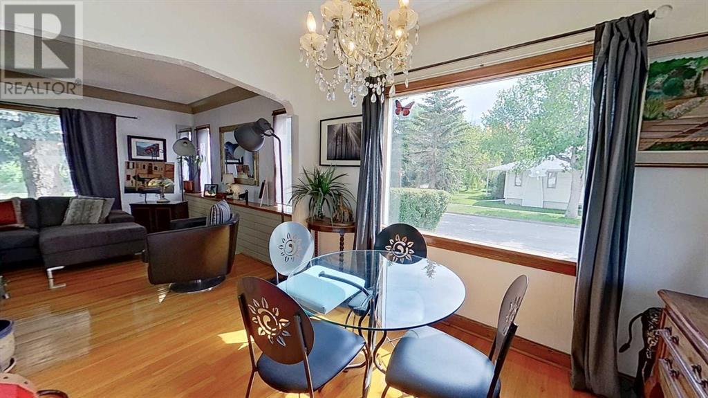 Single Family House Bungalow for Sale in   Avenue NE Renfrew Calgary 