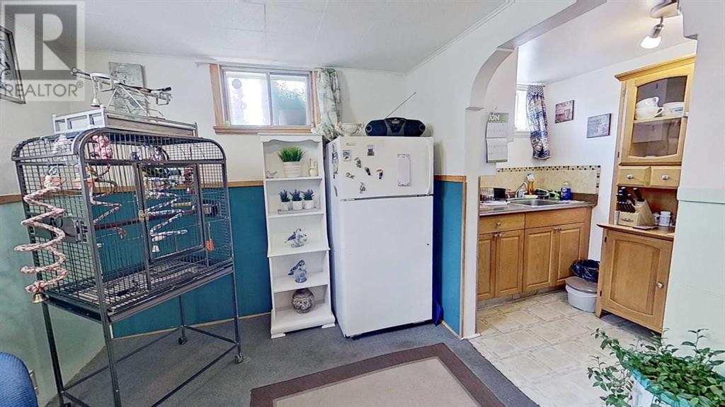 Single Family House Bungalow for Sale in   Avenue NE Renfrew Calgary 