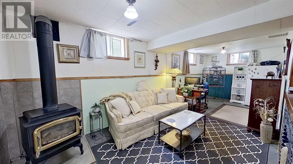 Single Family House Bungalow for Sale in   Avenue NE Renfrew Calgary 