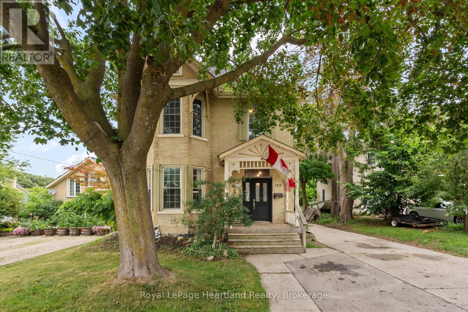 Photo 1 of 125 Elora Street S, Minto ON