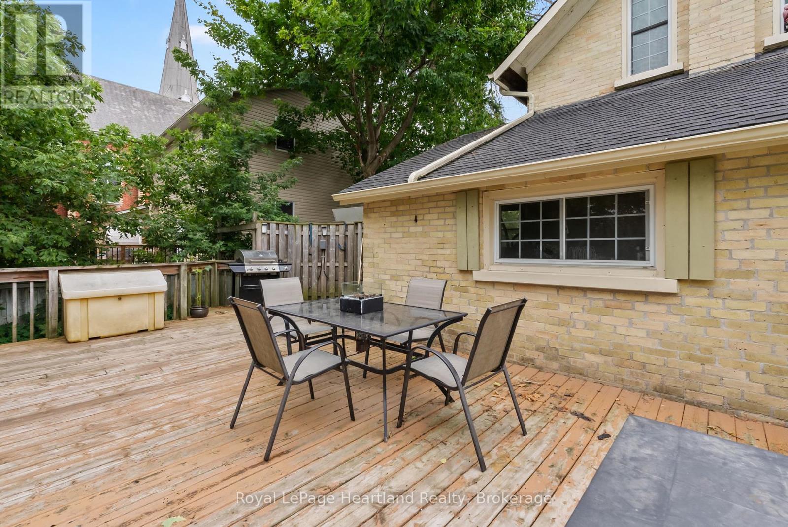 Photo 37 of 125 Elora Street S, Minto ON