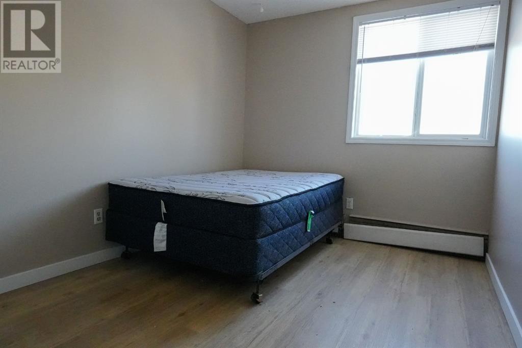 111 Charles Avenue, Fort McMurray