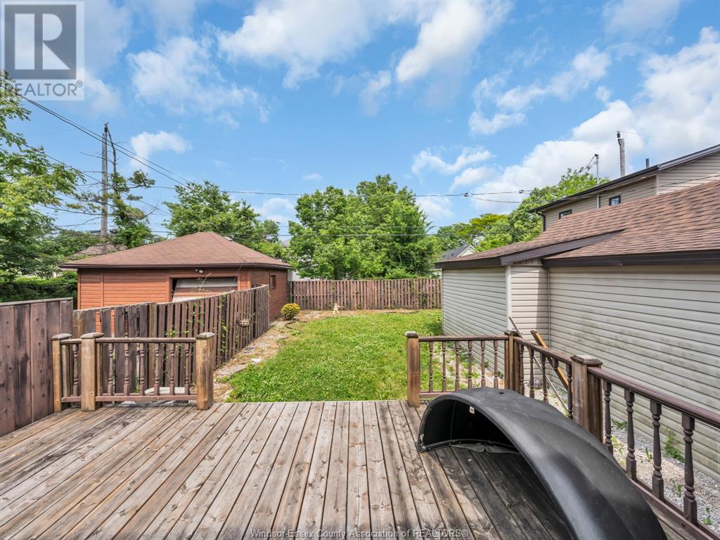 Photo 25 of 528 Partington, Windsor ON