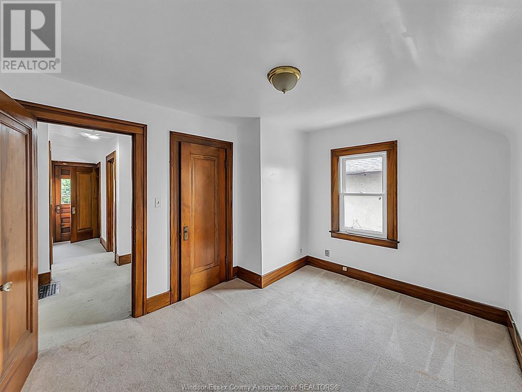 Photo 14 of 528 Partington, Windsor ON