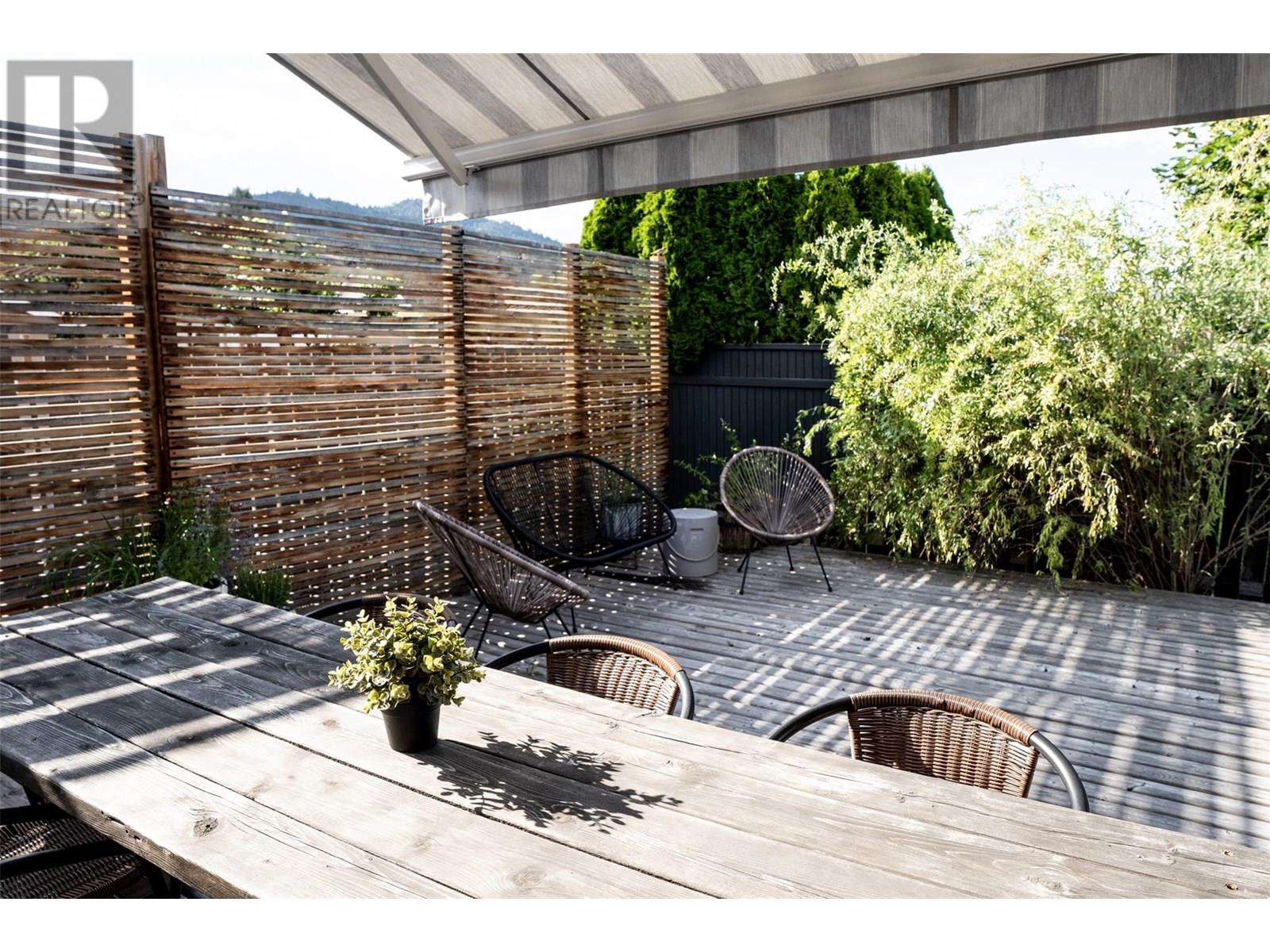 10918 PRAIRIE VALLEY Road, Summerland