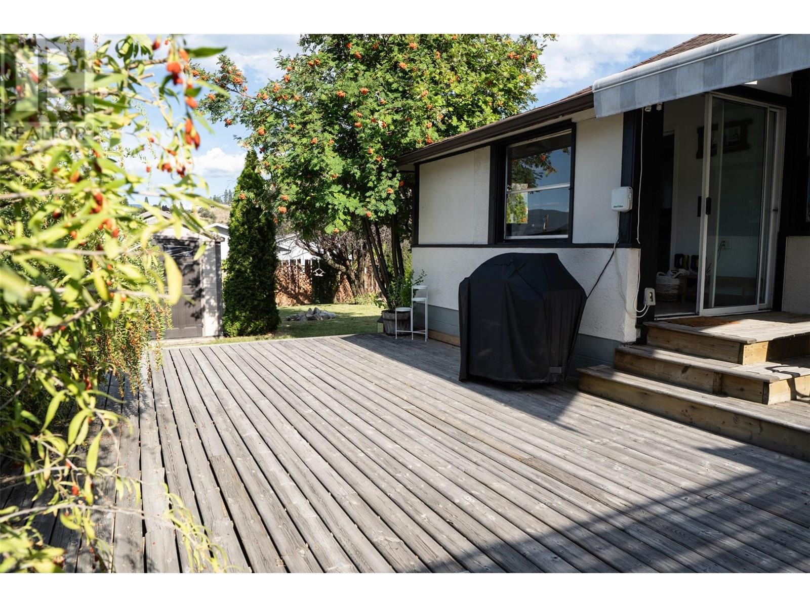 10918 PRAIRIE VALLEY Road, Summerland
