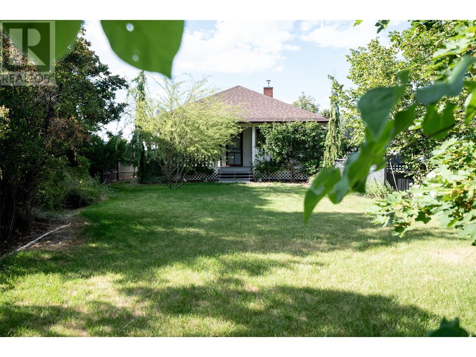 10918 PRAIRIE VALLEY Road, Summerland