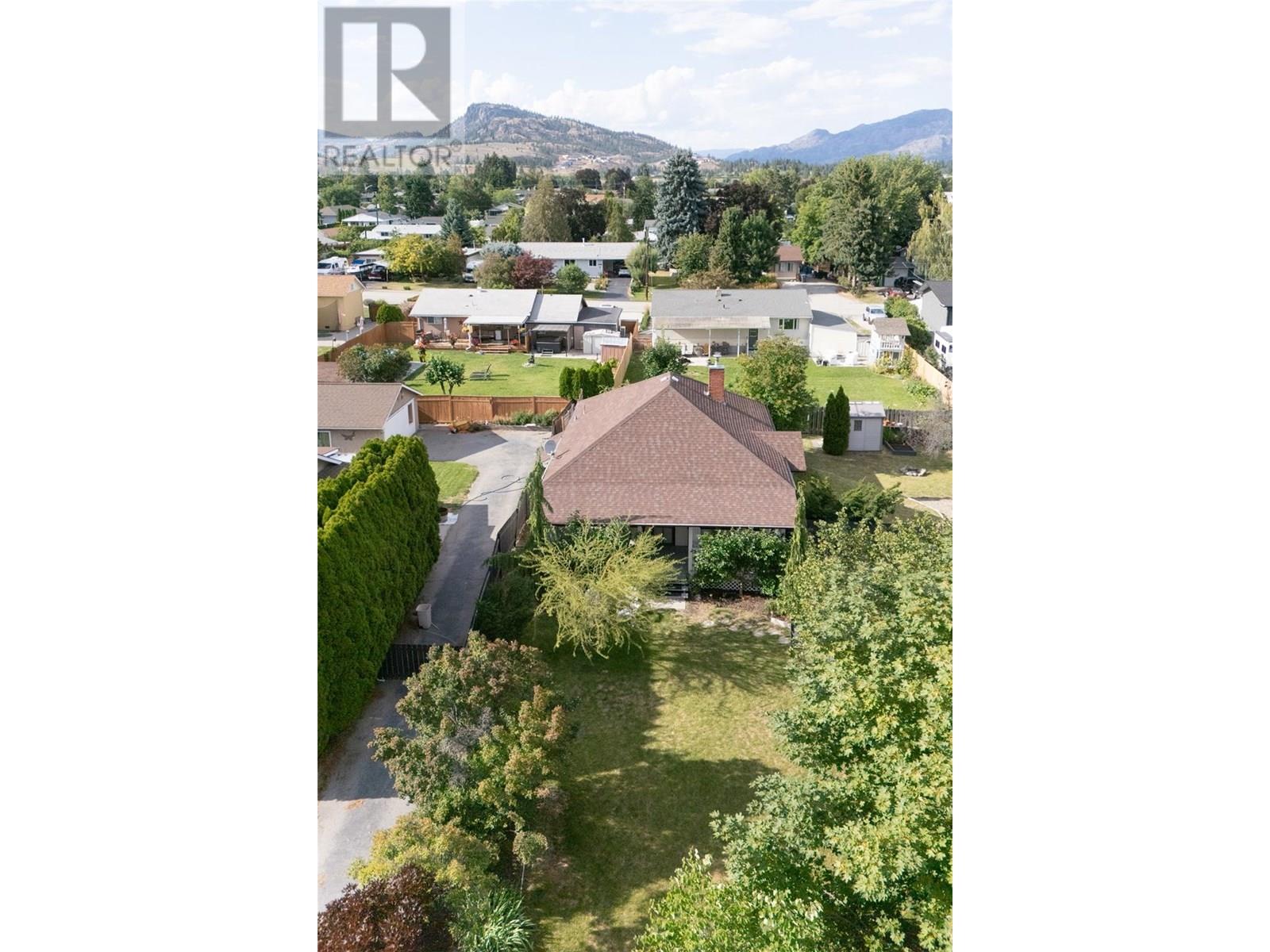 10918 PRAIRIE VALLEY Road, Summerland