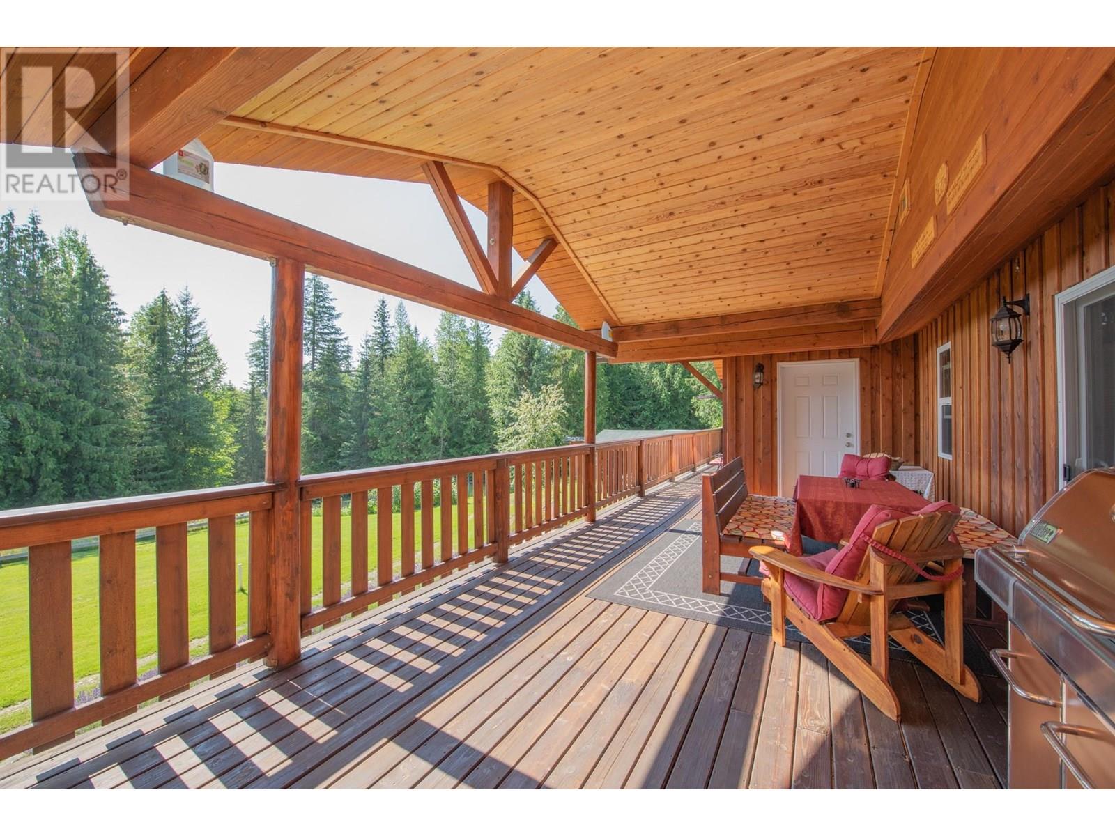 296 Trinity Valley Road, Lumby