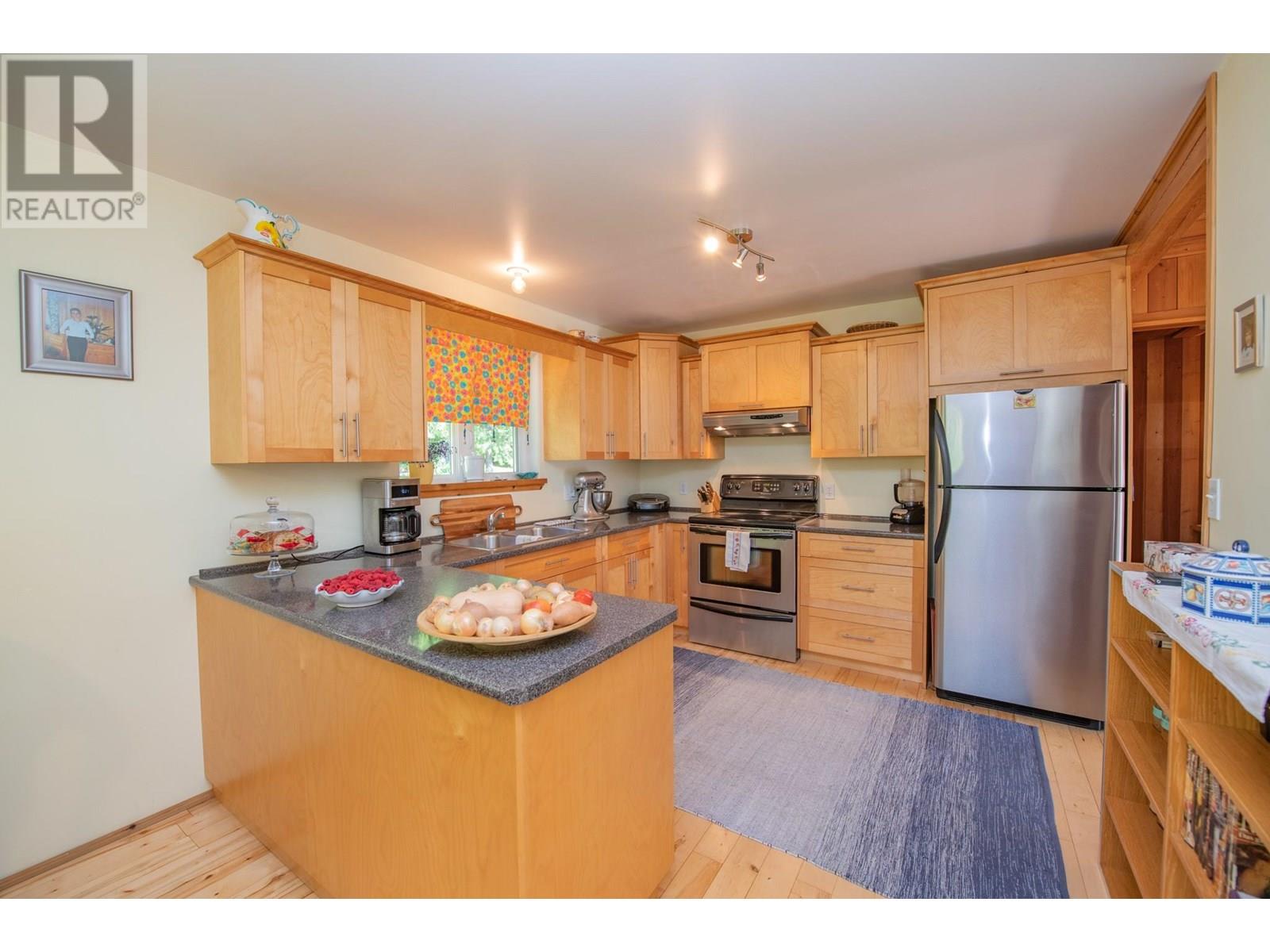 296 Trinity Valley Road, Lumby