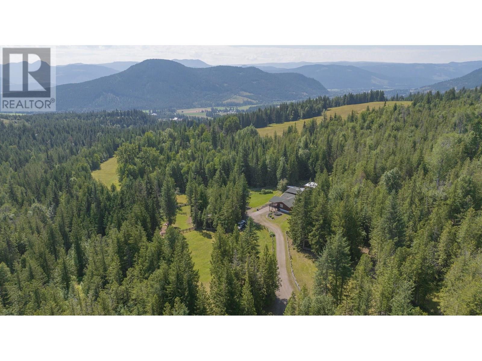 296 Trinity Valley Road, Lumby