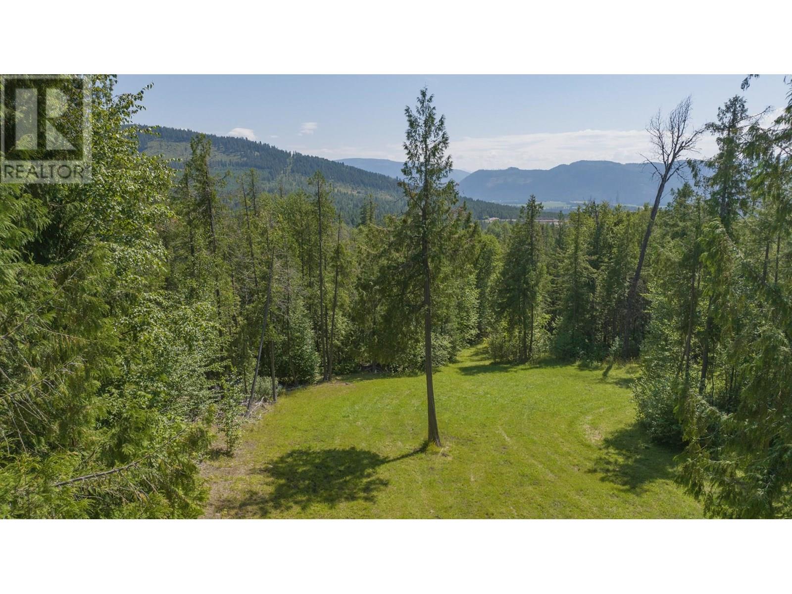 296 Trinity Valley Road, Lumby