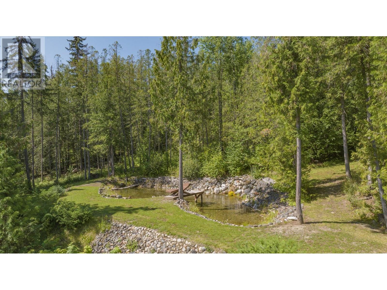296 Trinity Valley Road, Lumby