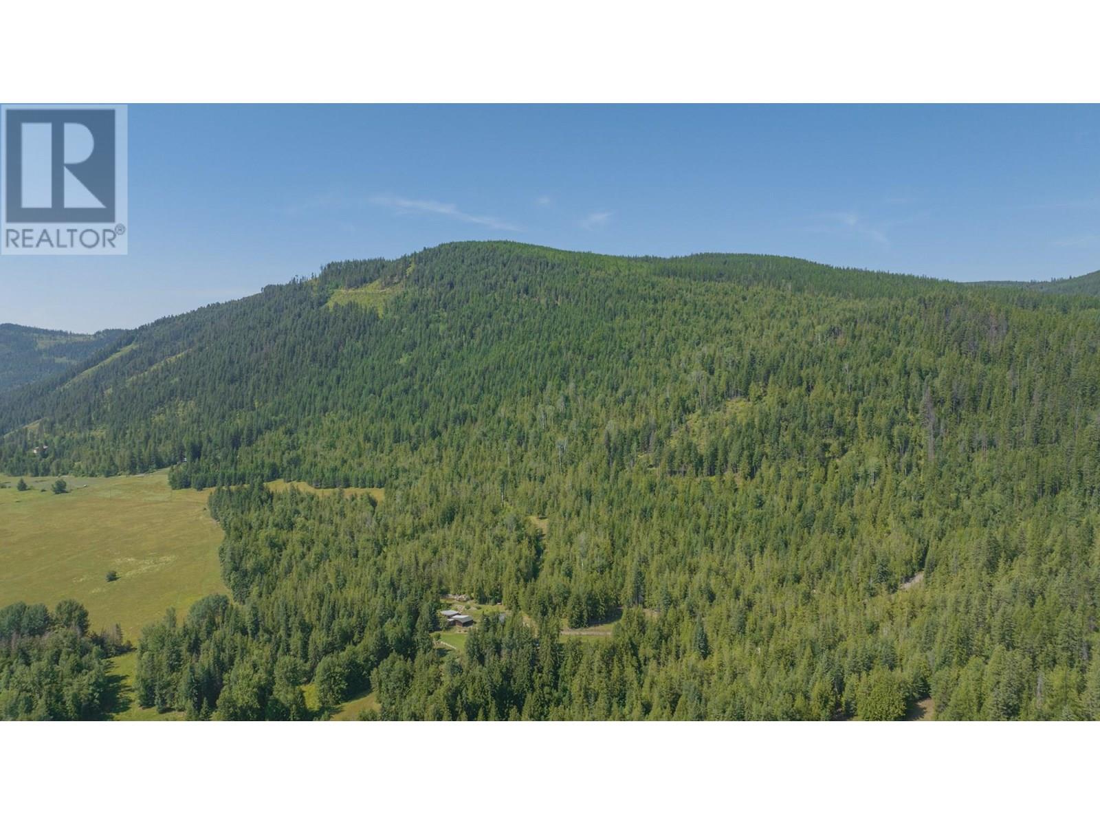 296 Trinity Valley Road, Lumby