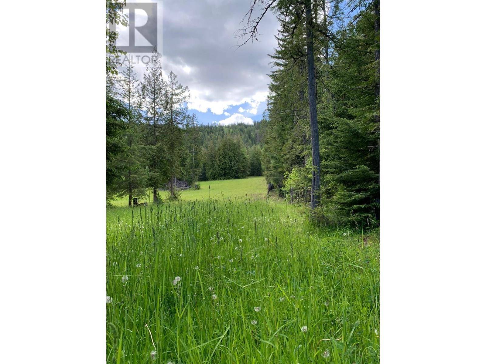 296 Trinity Valley Road, Lumby