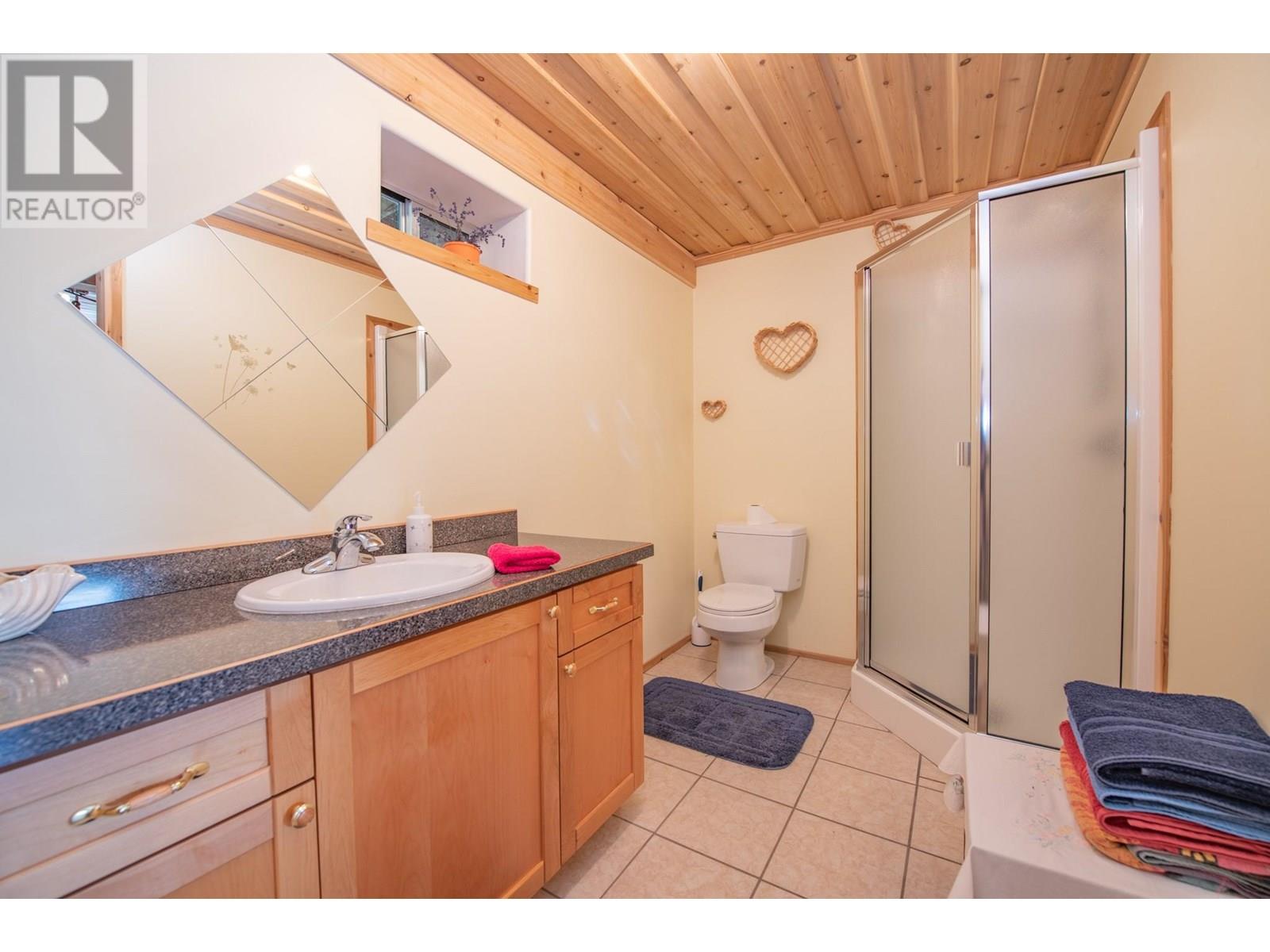 296 Trinity Valley Road, Lumby