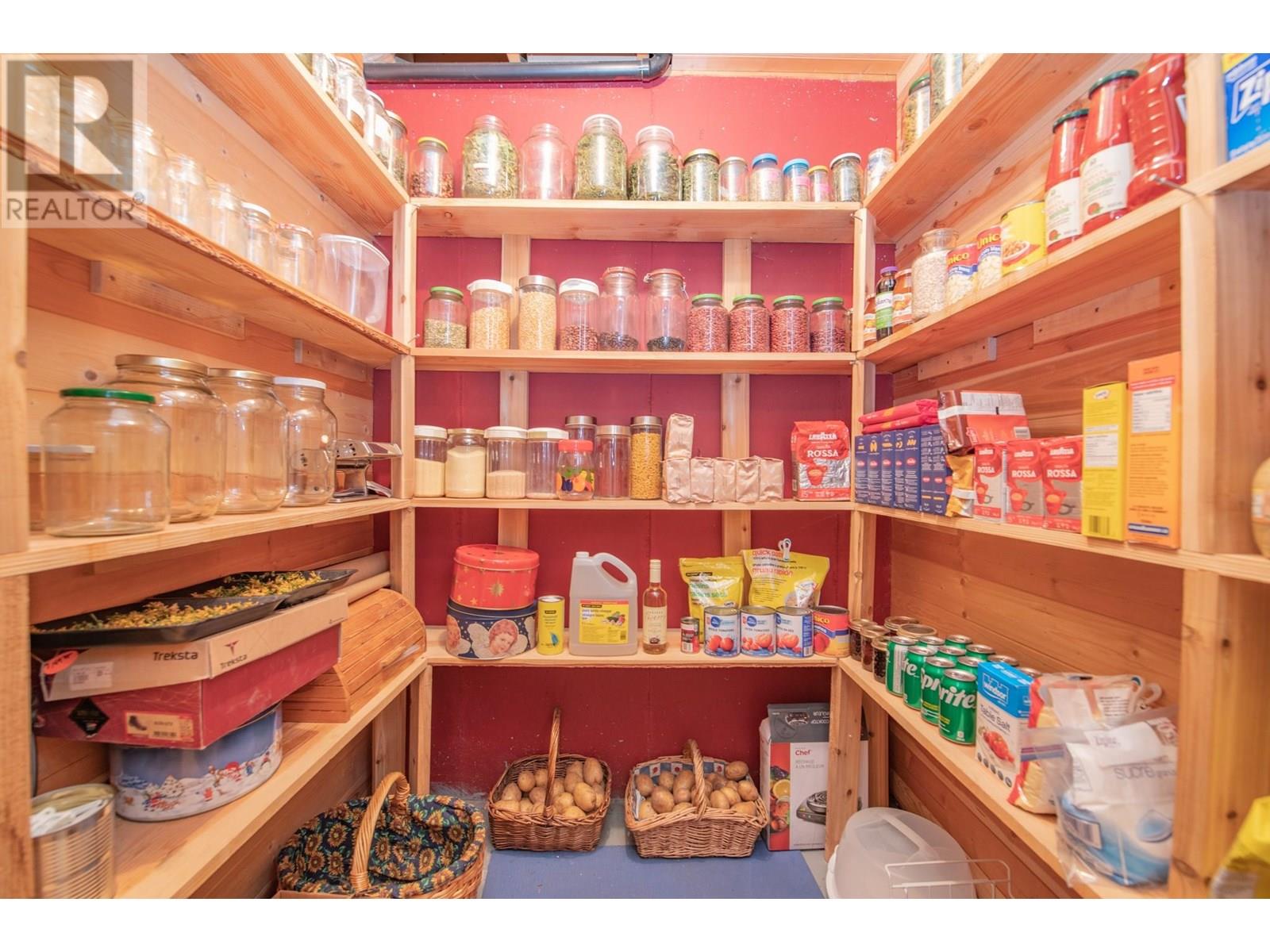 296 Trinity Valley Road, Lumby