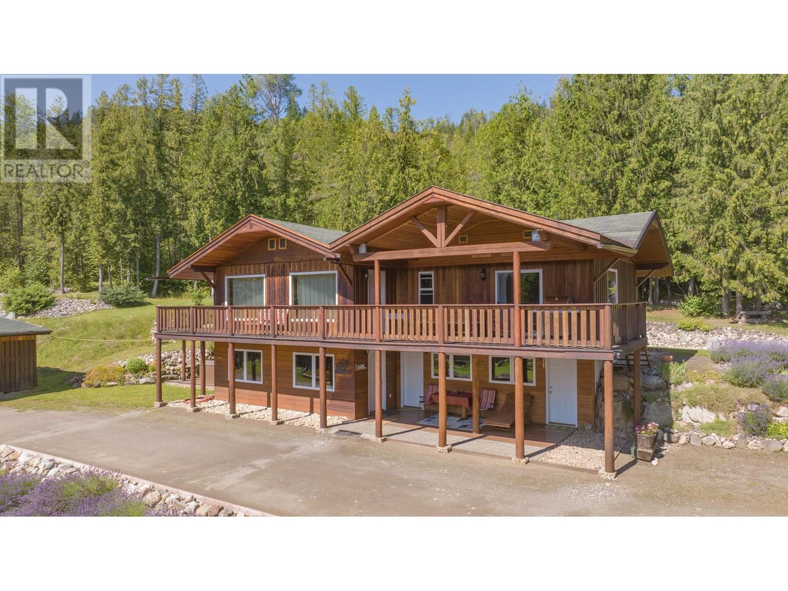 296 Trinity Valley Road, Lumby