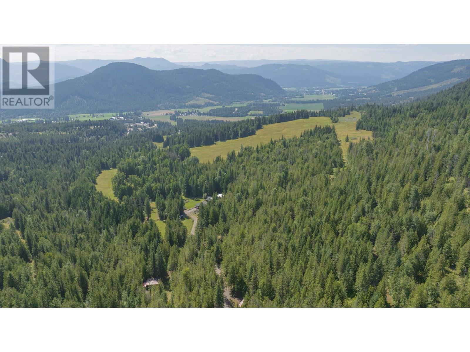 296 Trinity Valley Road, Lumby