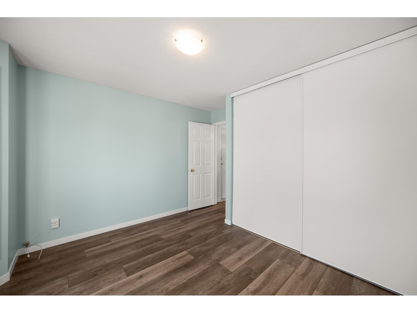 Photo 35 of 54 2345 Cranley Drive, Surrey BC