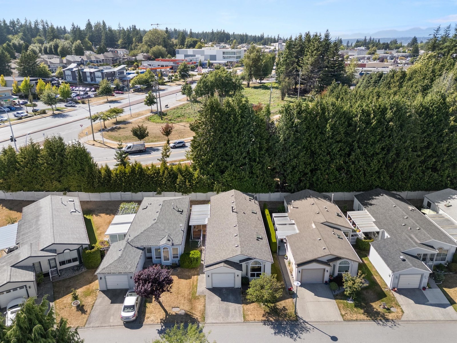 Photo 19 of 54 2345 Cranley Drive, Surrey BC