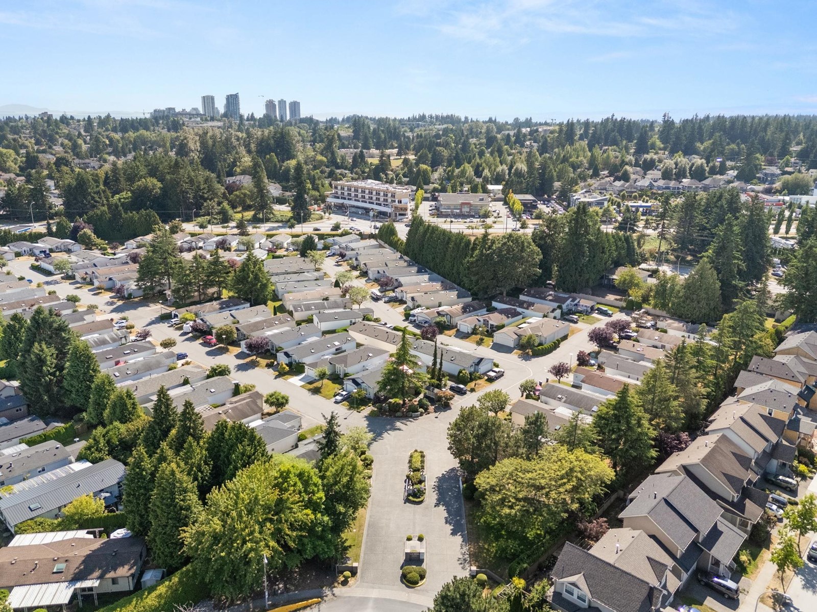 Photo 34 of 54 2345 Cranley Drive, Surrey BC